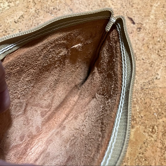 Vintage Tooled Poppy Clutch Purse - Picture 6 of 16